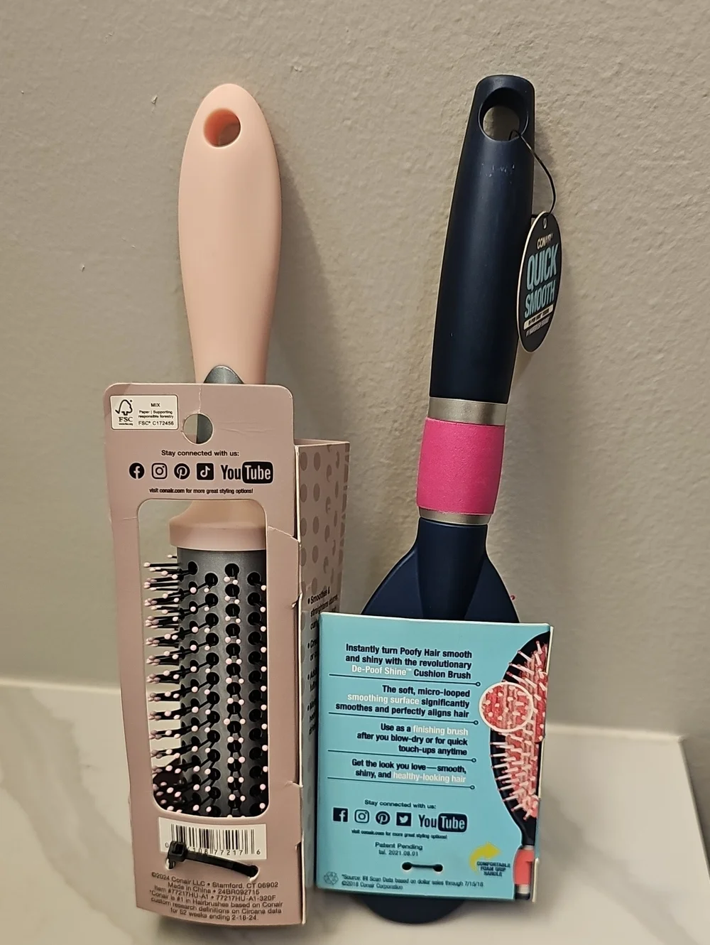 Conair Hairbrush Bundle (2). New In Packaging.